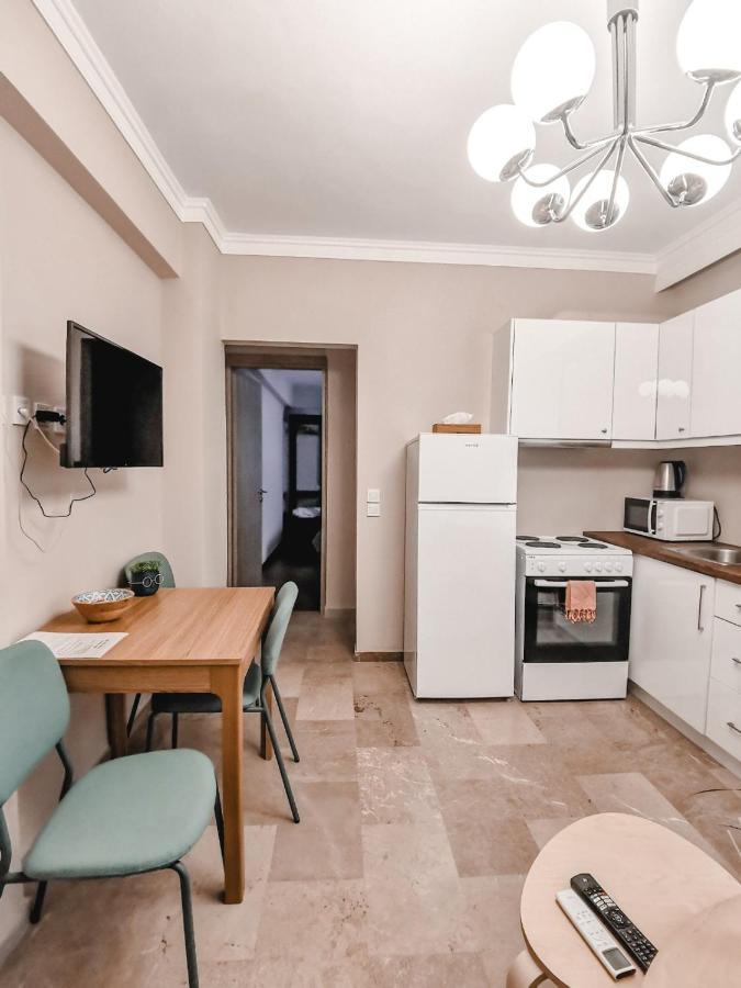 Tip Top Apartment Chalkida Luaran gambar