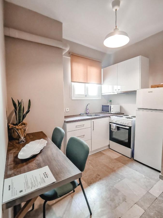 Tip Top Apartment Chalkida Luaran gambar